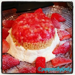 strawberry cheesecake bombe
